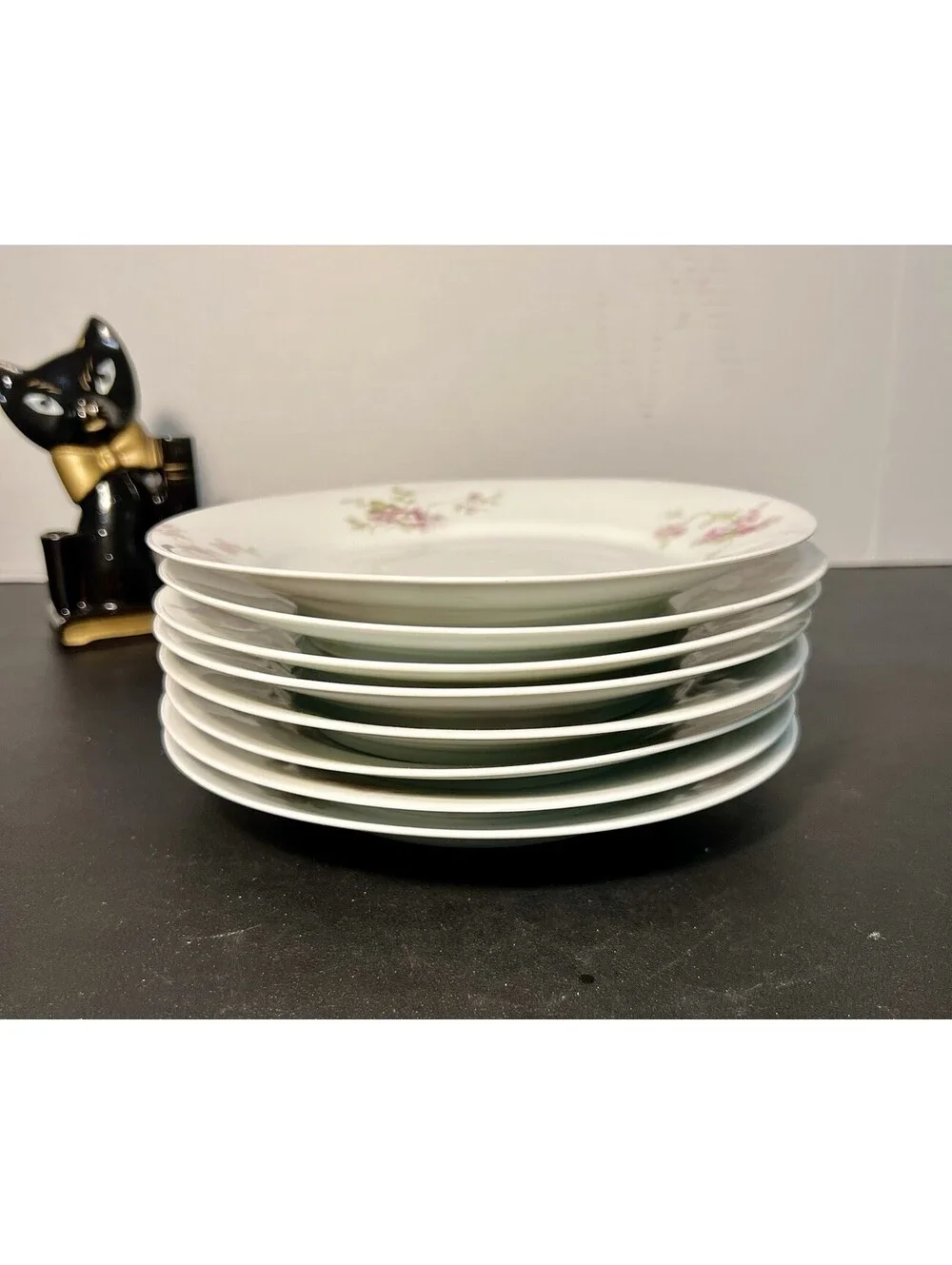 O&EG Royal Austria 1900s Pink Floral Porcelain Set of 8 Salad Luncheon Plates 8”